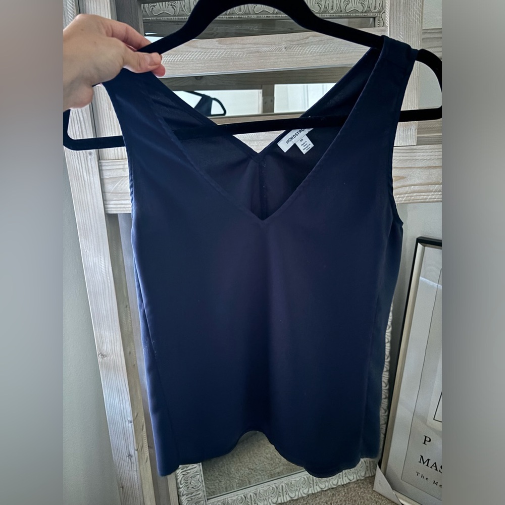 3 Halogen Nordstrom Deep Blue V-Neck Top - Picture 4 of 9